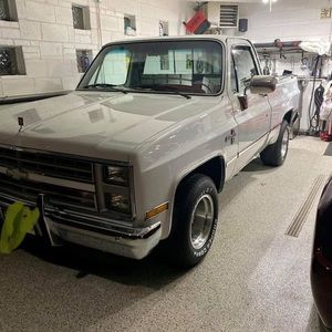 Meet your Posher, Joe